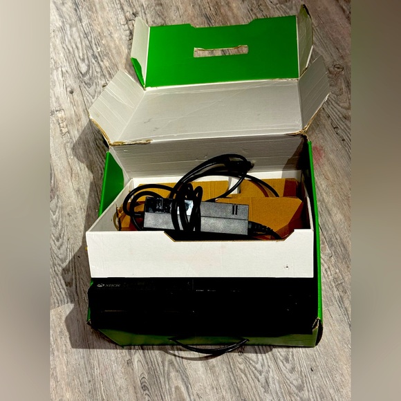 Xbox One Console with Power Supply n HDMI